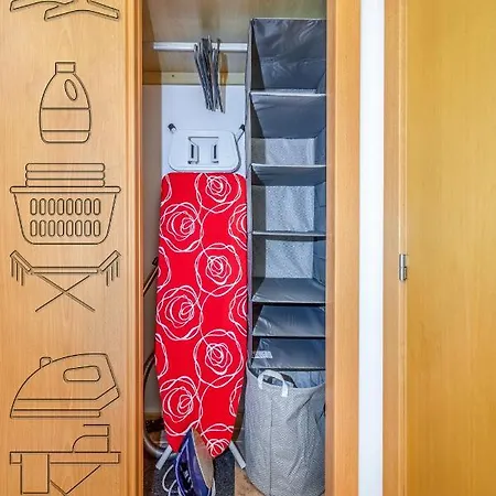 Casy With Sea View Apartmán