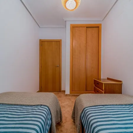 Casy With Sea View Apartment