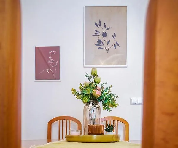 Casy With Sea View טורבייחה